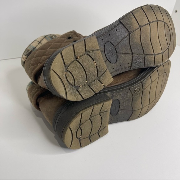 Austin Women’s 8 Brown Blue Fleece Upper Layered Round Toe Lace Up Casual Boots - Picture 9 of 15